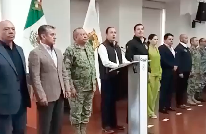 Conferencia de prensa del Gobernador del Estado